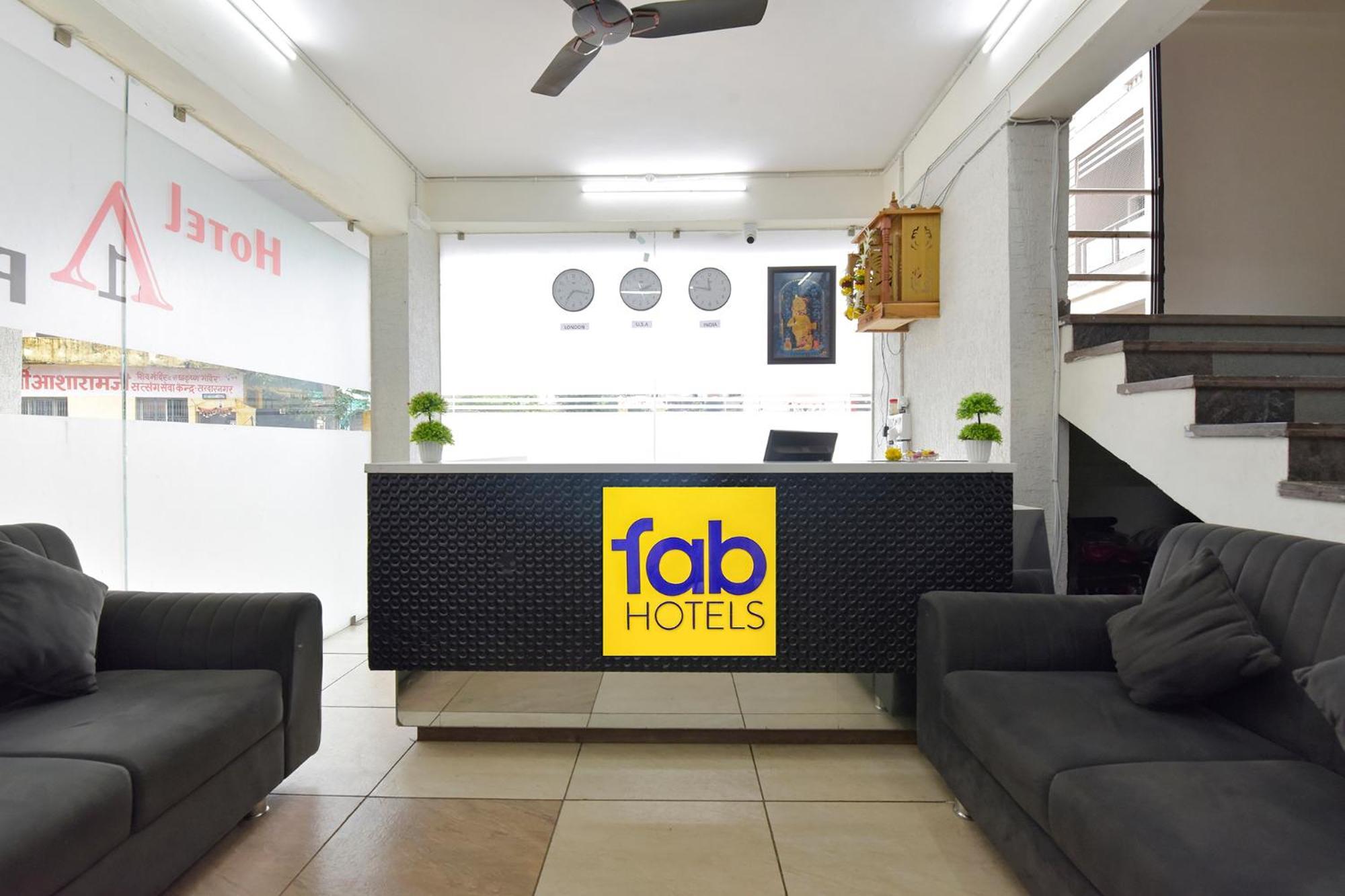 Fabhotel A1 Plaza Ahmedabad Bagian luar foto